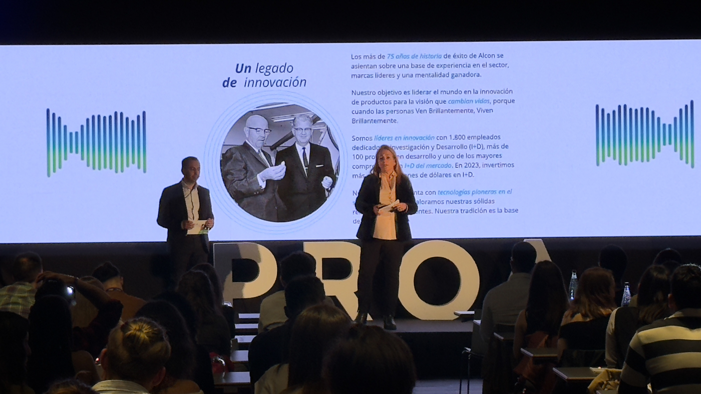 Alcon reúne a los futuros líderes de la oftalmología en PROA 4